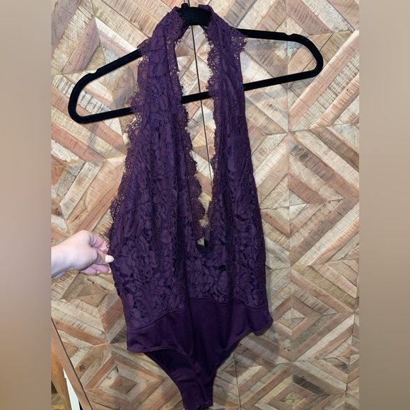 Charlotte Russe Lace Open Back Body Suit - Picture 2 of 8